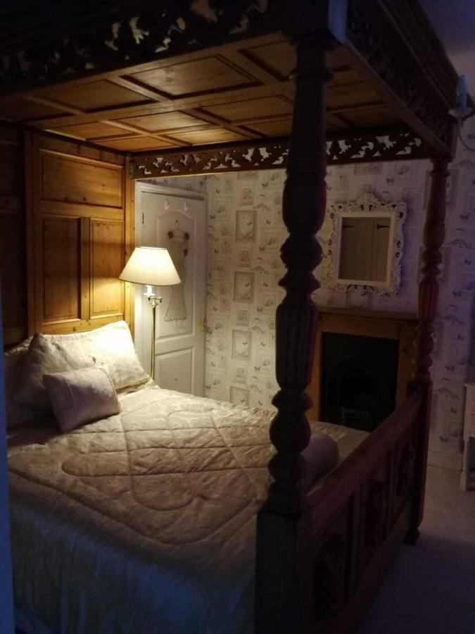 Holiday home Captivating 3-bed House In St Marychurch
