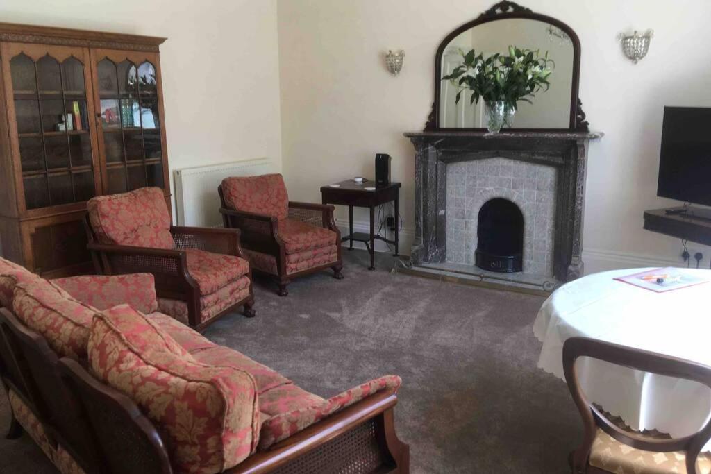 Entire Maisonette Newly Renovated Villa *