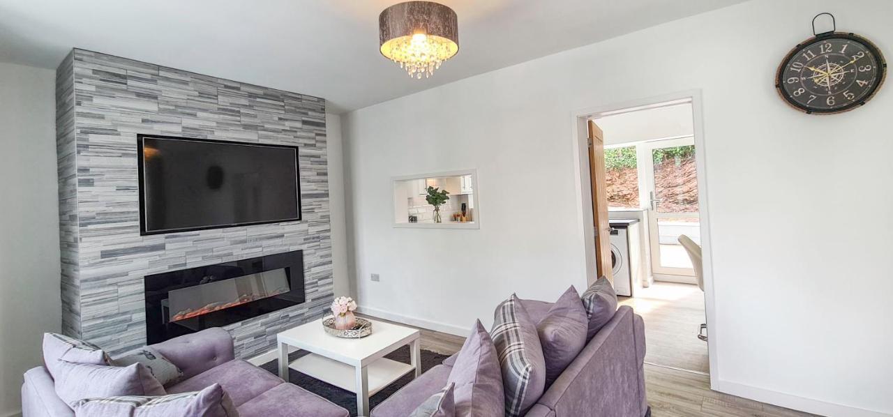 Driftwood Cottage: Riviera Charm Near St Marychurch Beaches