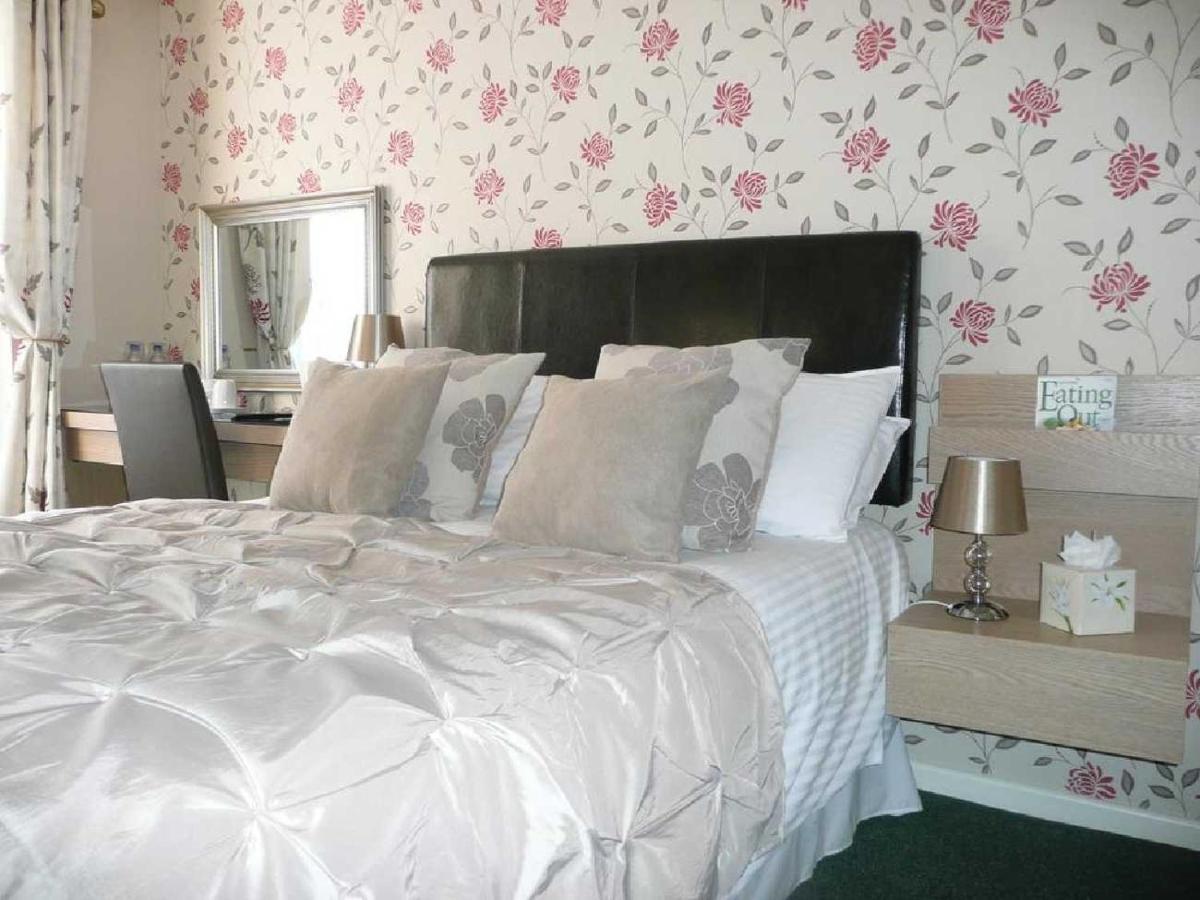 The Bahamas Guest house 4*