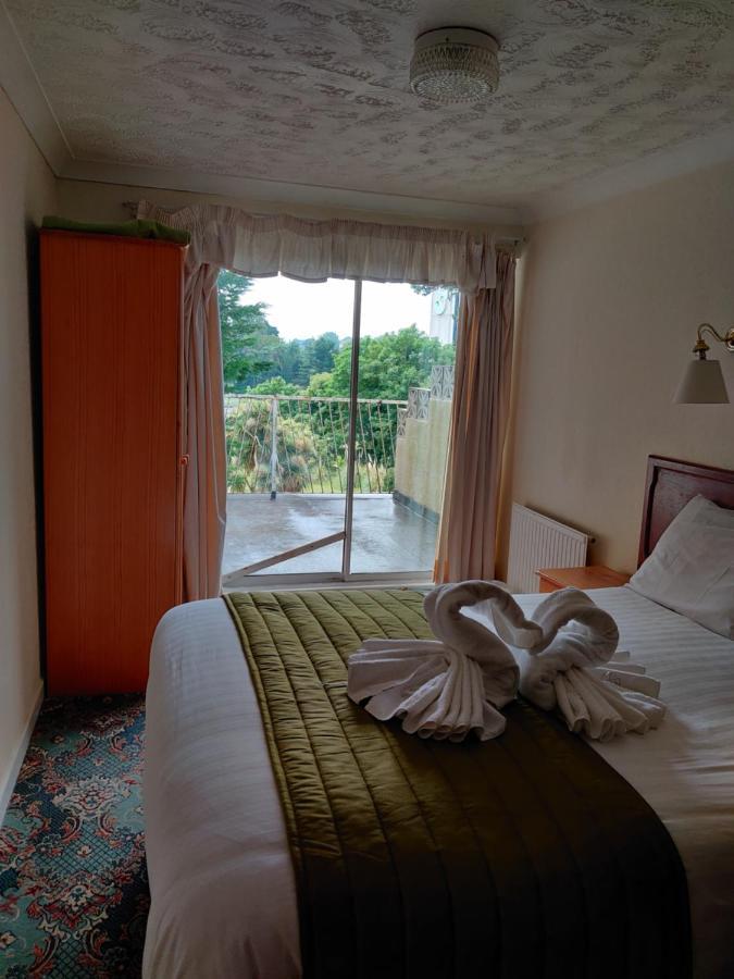 Inglewood Palm Hotel, Abbey Sands Hotel Torquay