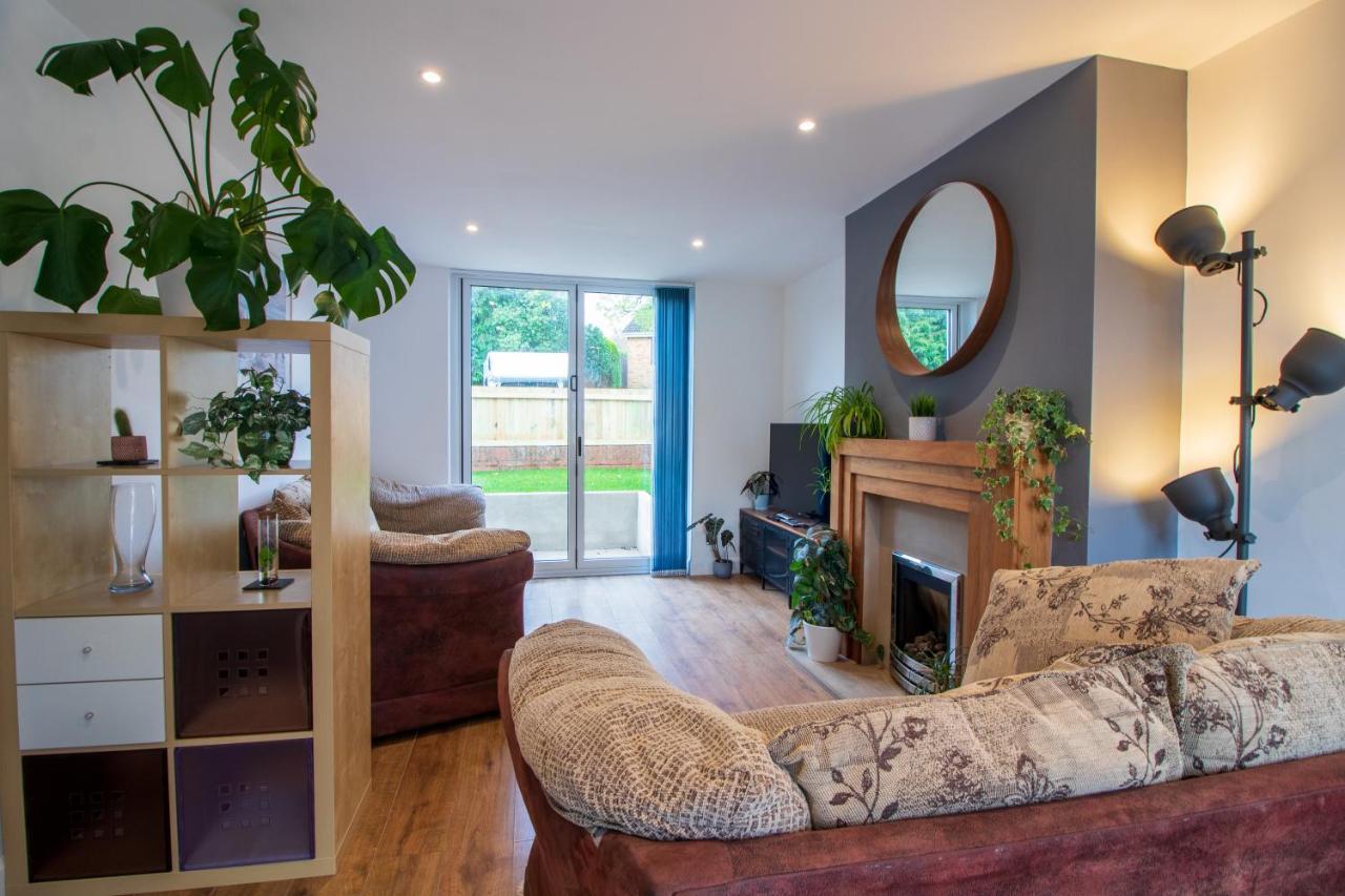 Shakespeare House-stylish Home, Modern Comforts