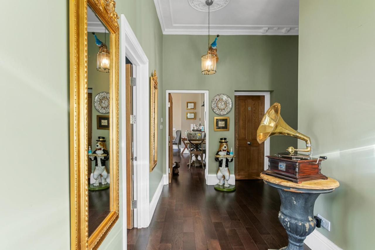 Southbank Town House 4*