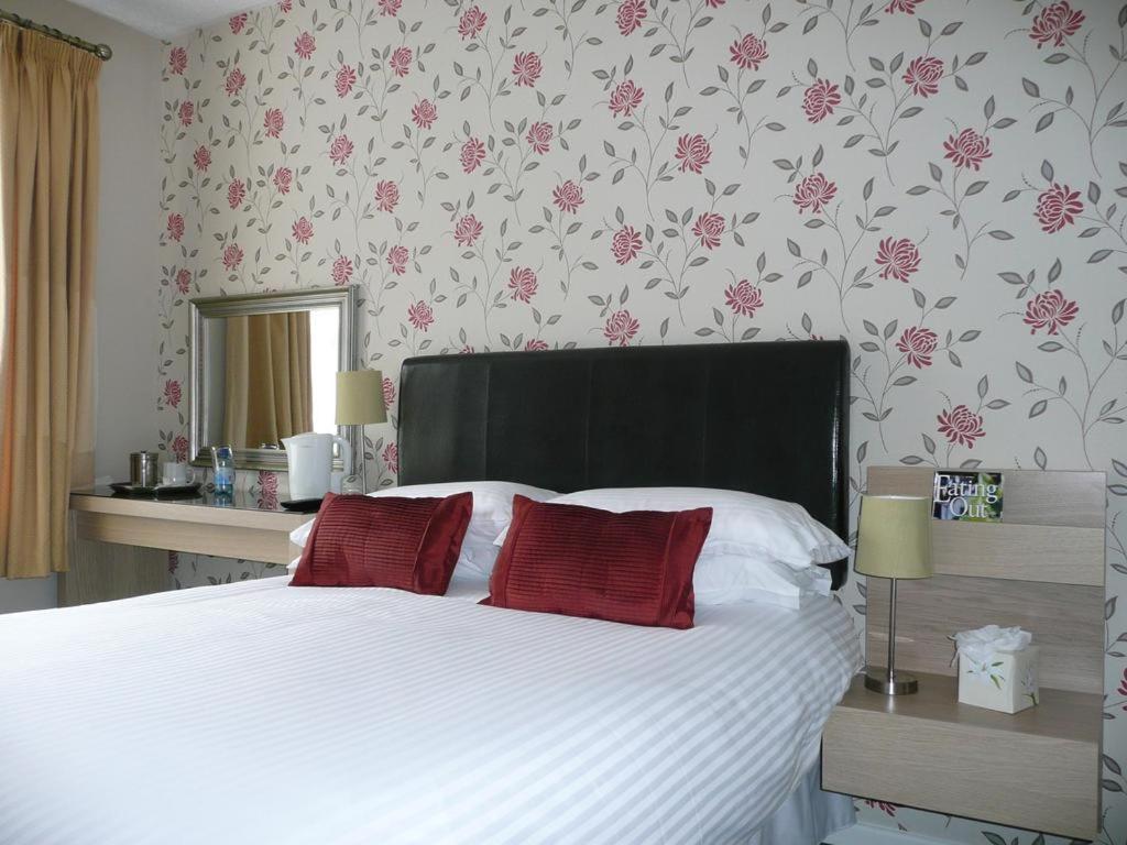 The Bahamas Guest house Torquay