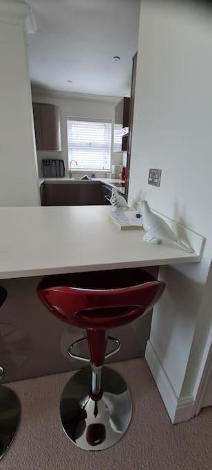 Apartment Beautiful 2-bed On Seafront Torquay