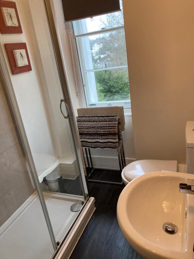 *hidden Gem* Stylish Apartment* Walk To Apartment Torquay
