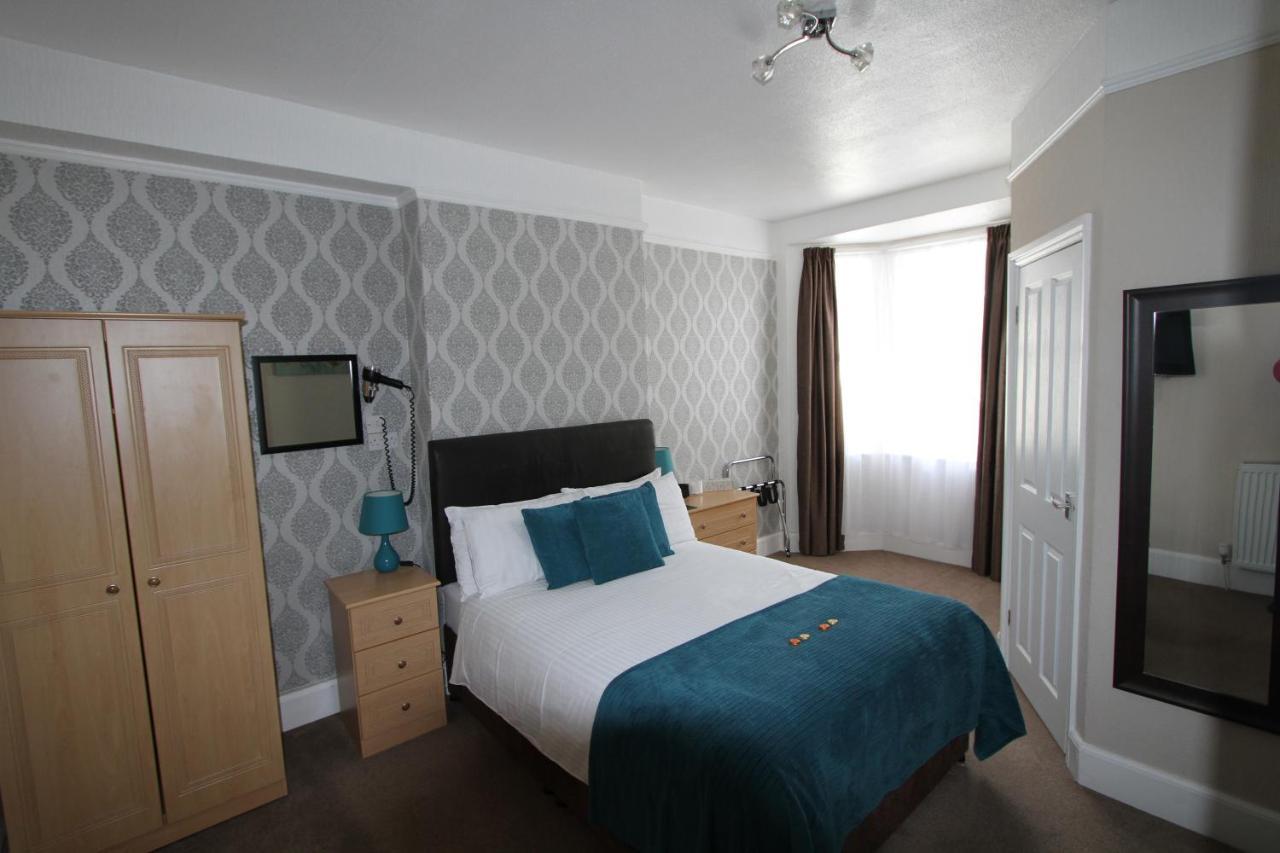 Bed & Breakfast Cranmore 4*