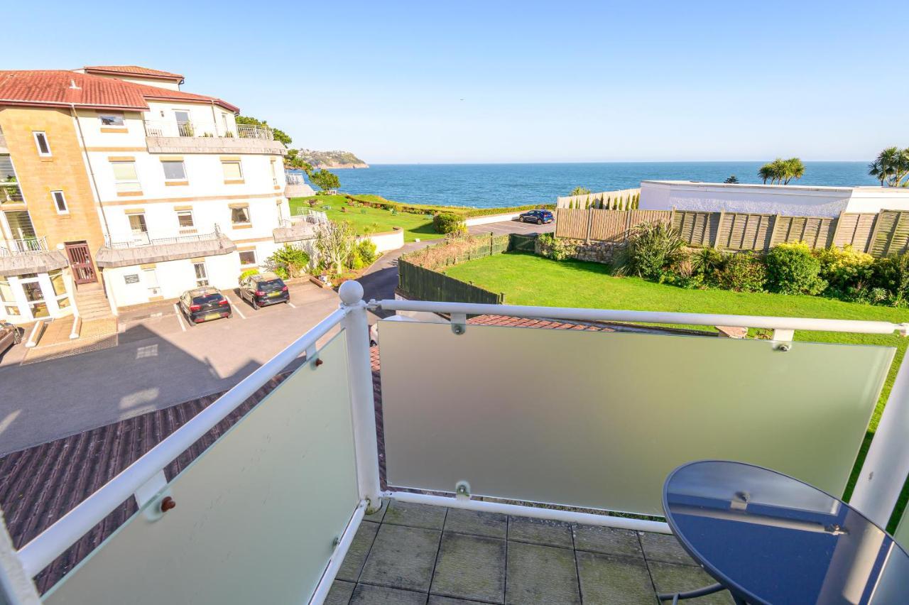 Cliff Court *