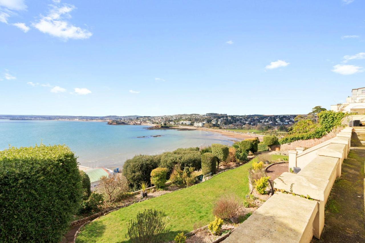 Apartment Spacious Seaside Two Bed *