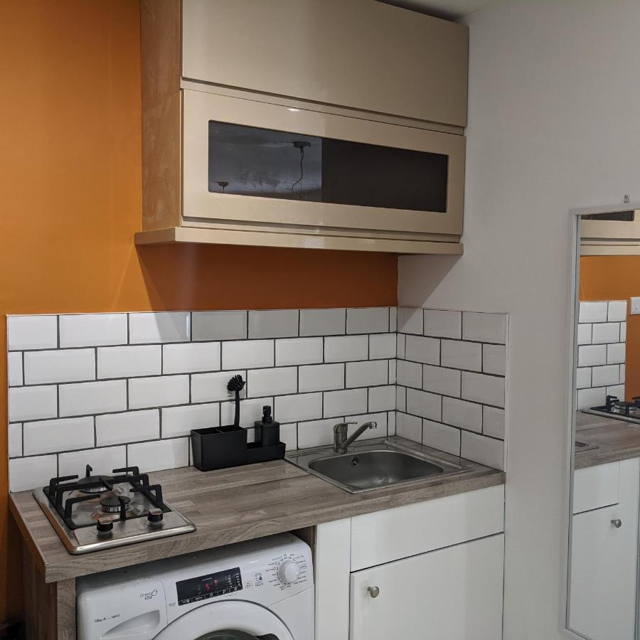 Luxury With Terrace Apartment *