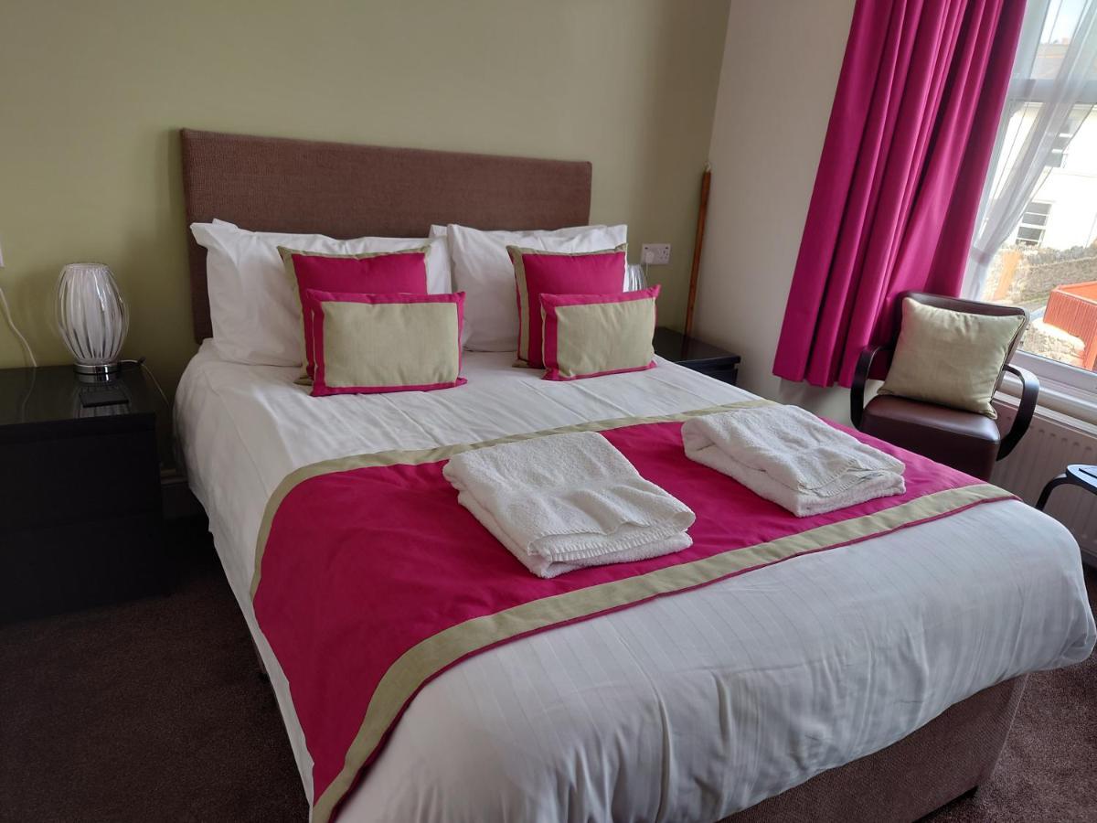 Guest house Grosvenor House 4*