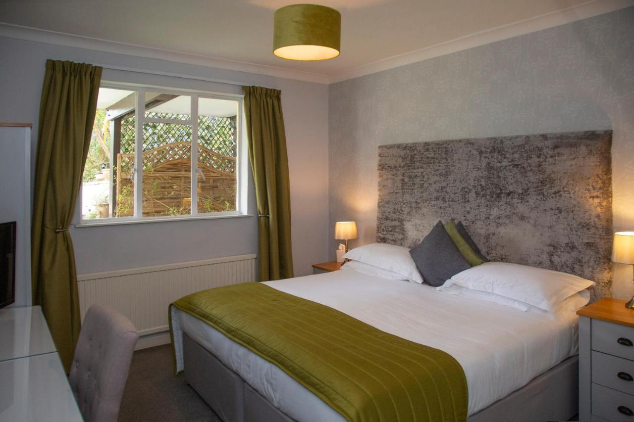 Hotel Meadfoot Bay 4*