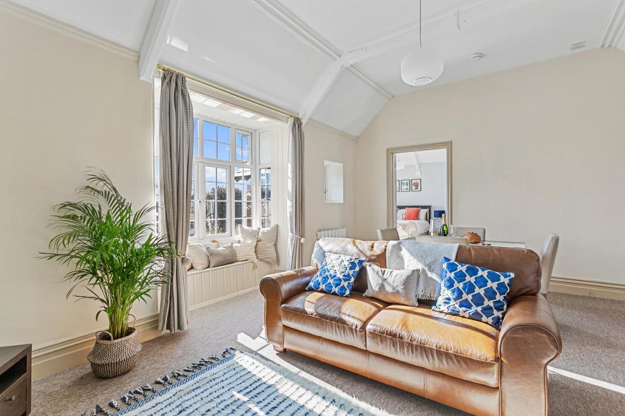 The Torcroft At Bedford House Apartment *
