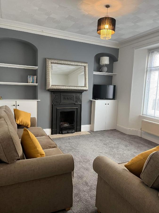 Town House,walking Distance To Beach,town,harbour *