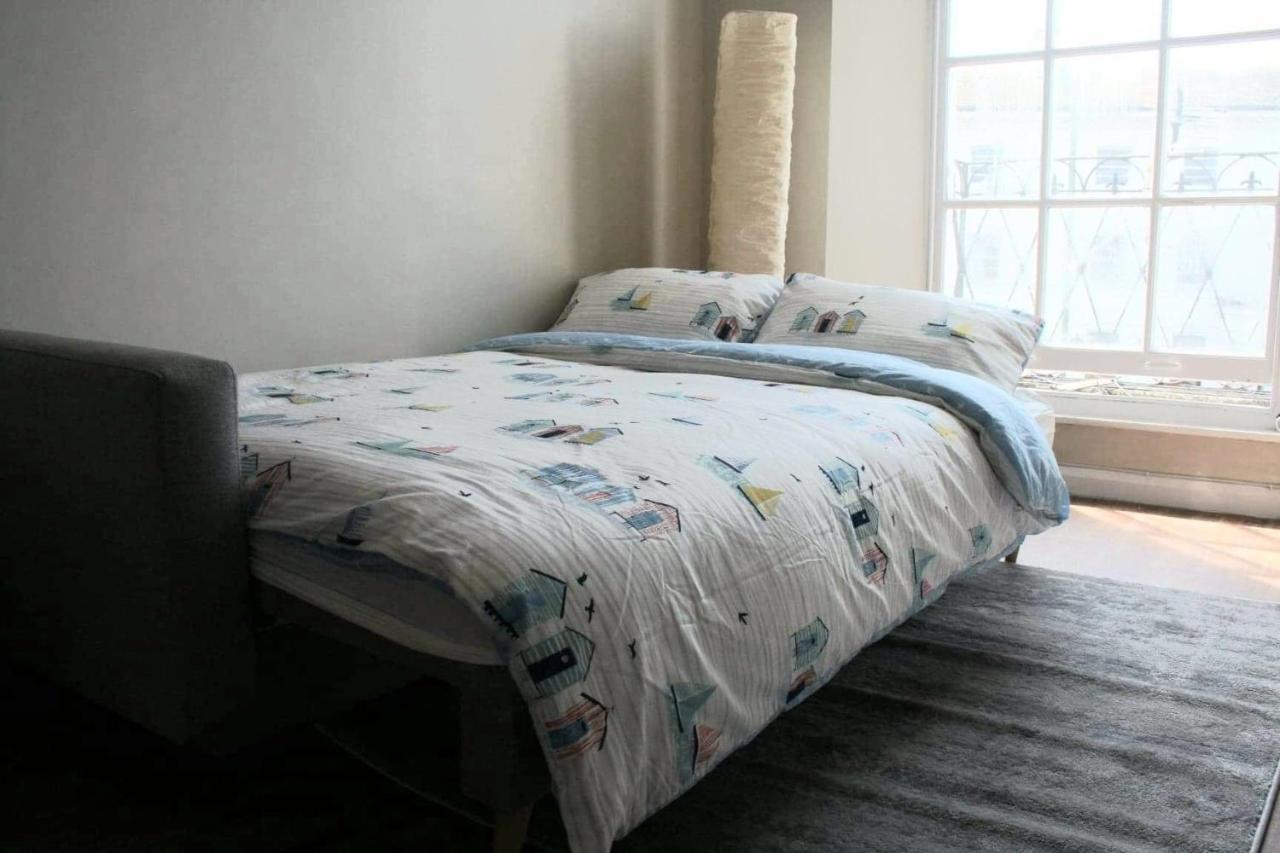 No 5 Apartment