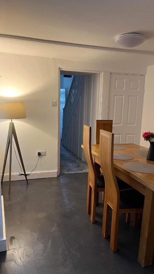 Town House,walking Distance To Beach,town,harbour * Torquay