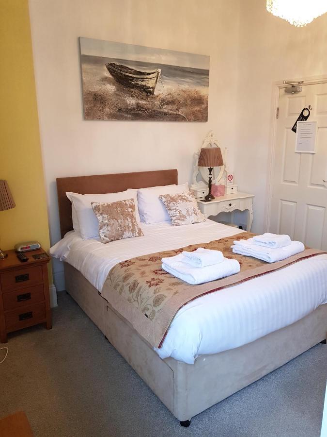 Barclay Court Torquay