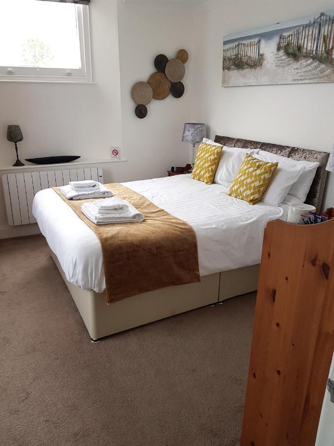 Barclay Court Torquay