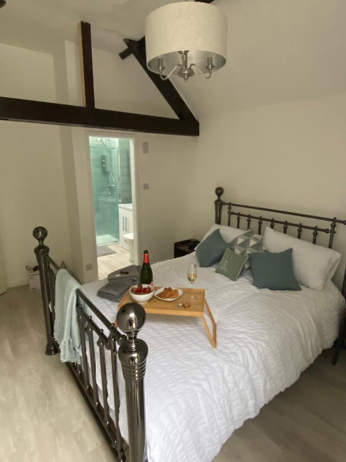 4 Torwood Gables. The Old Victorian School House *