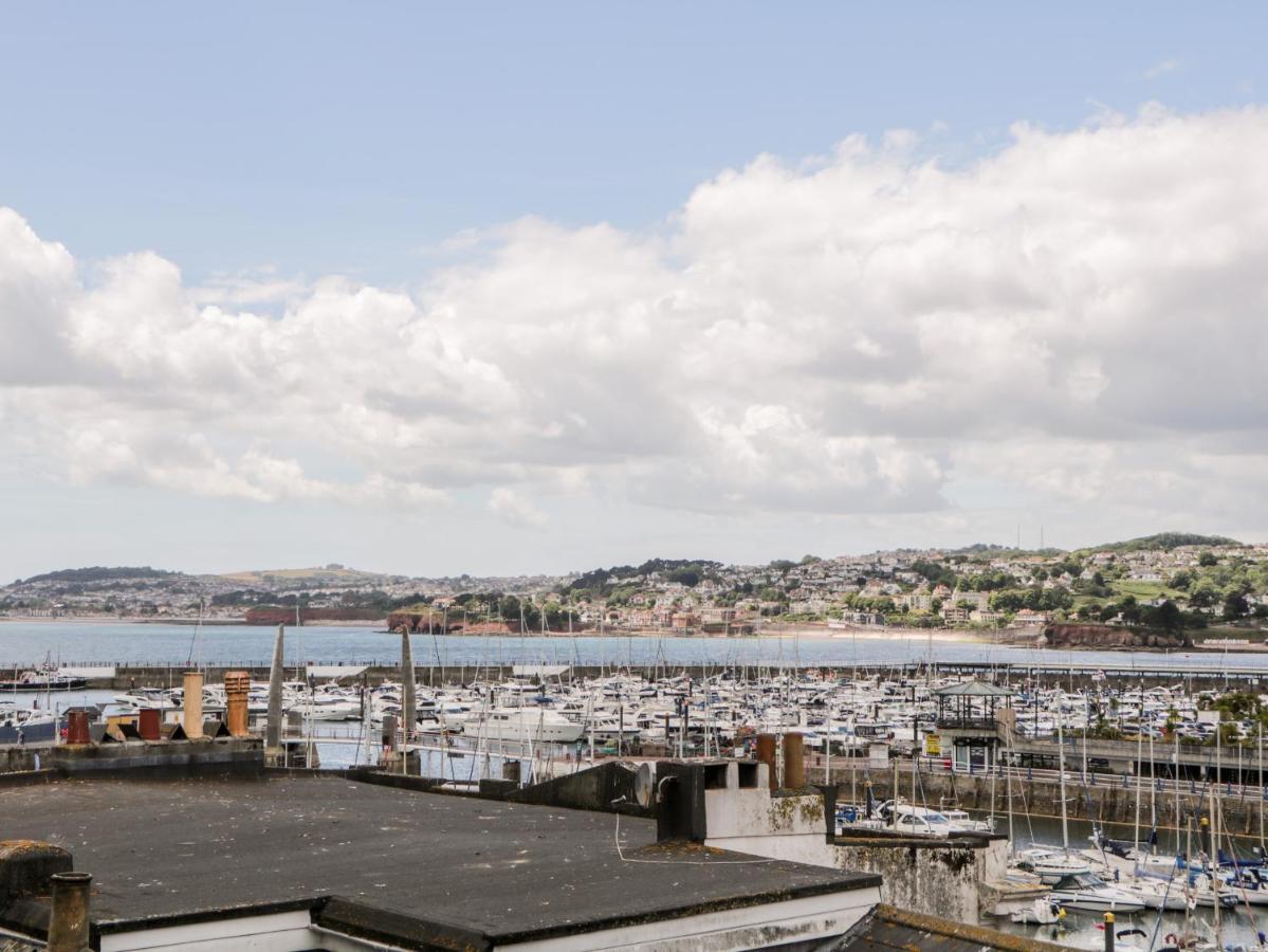 Apartment Harbour View