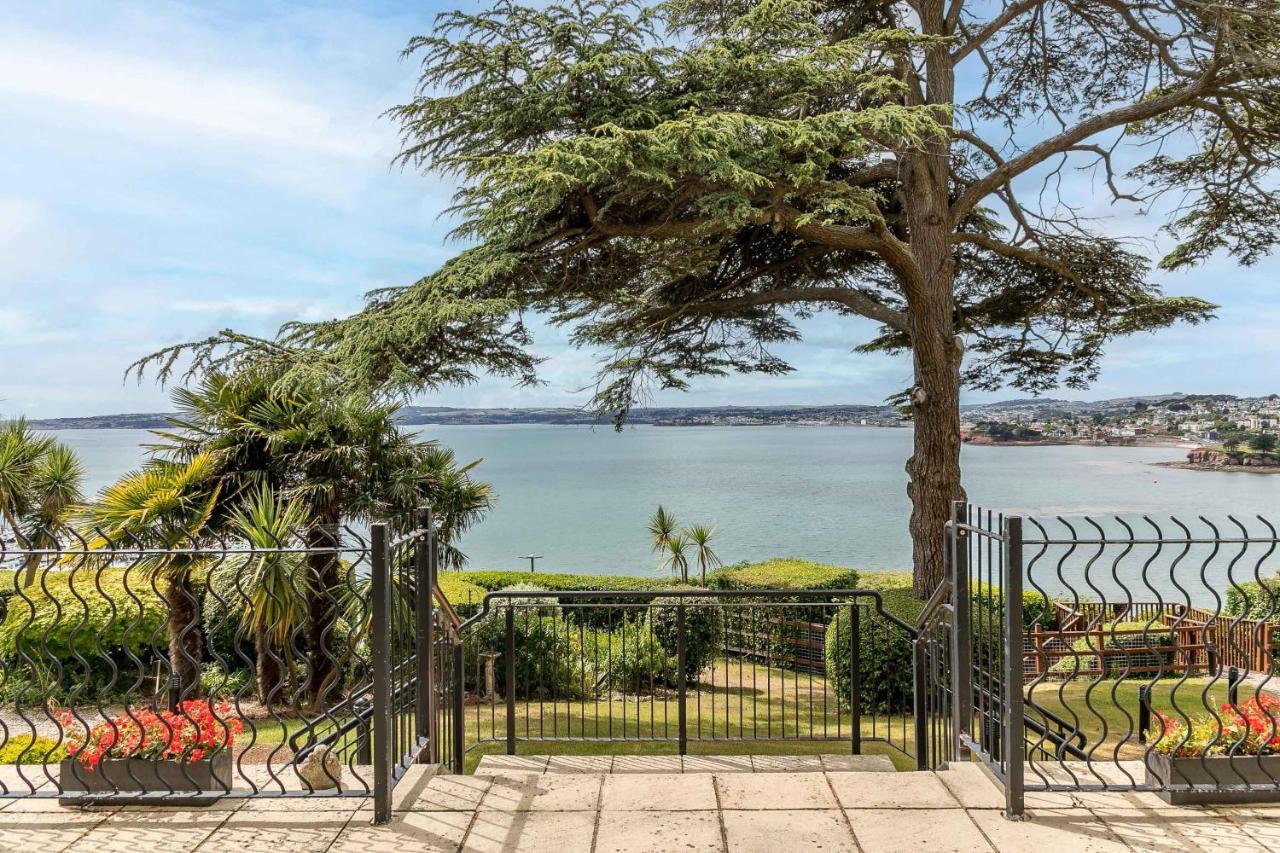 Apartamento A7 Masts - Striking Beach Bolthole With Beautiful Sea Views Private Balcony & Parking