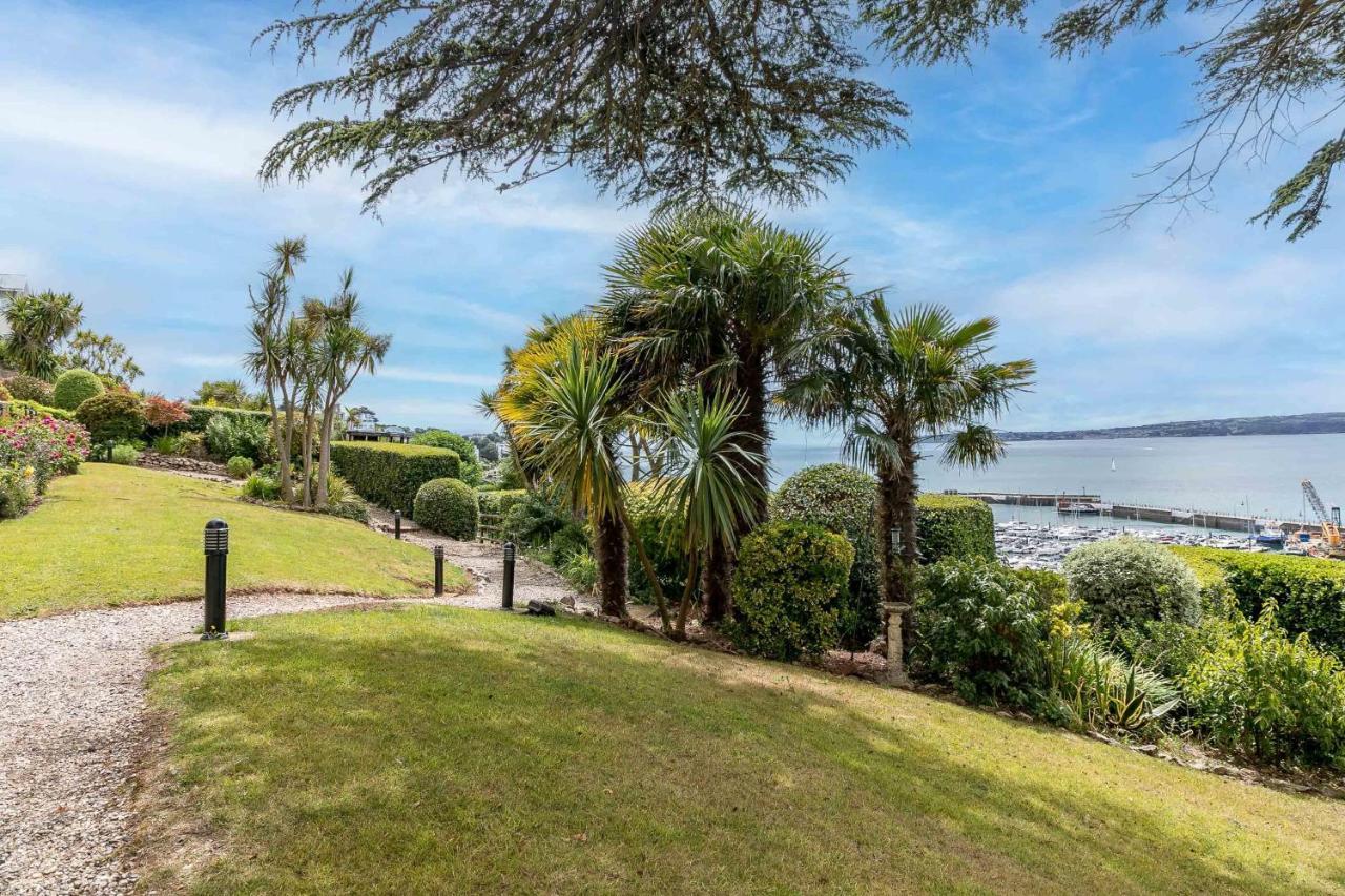Apartamento A7 Masts - Striking Beach Bolthole With Beautiful Sea Views Private Balcony & Parking Torquay