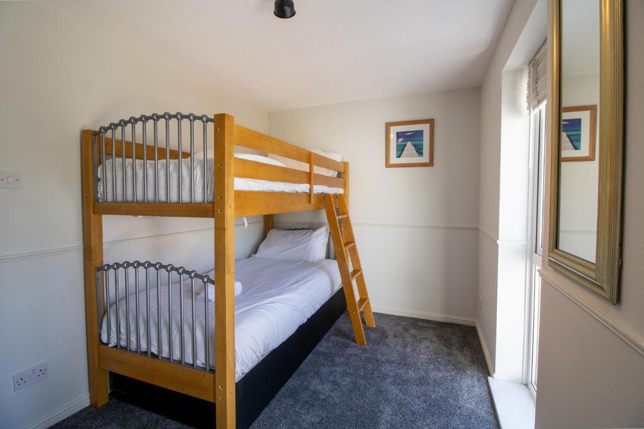 Holiday home Laurels- 3-beds, Parking, Short Walk To Torquay