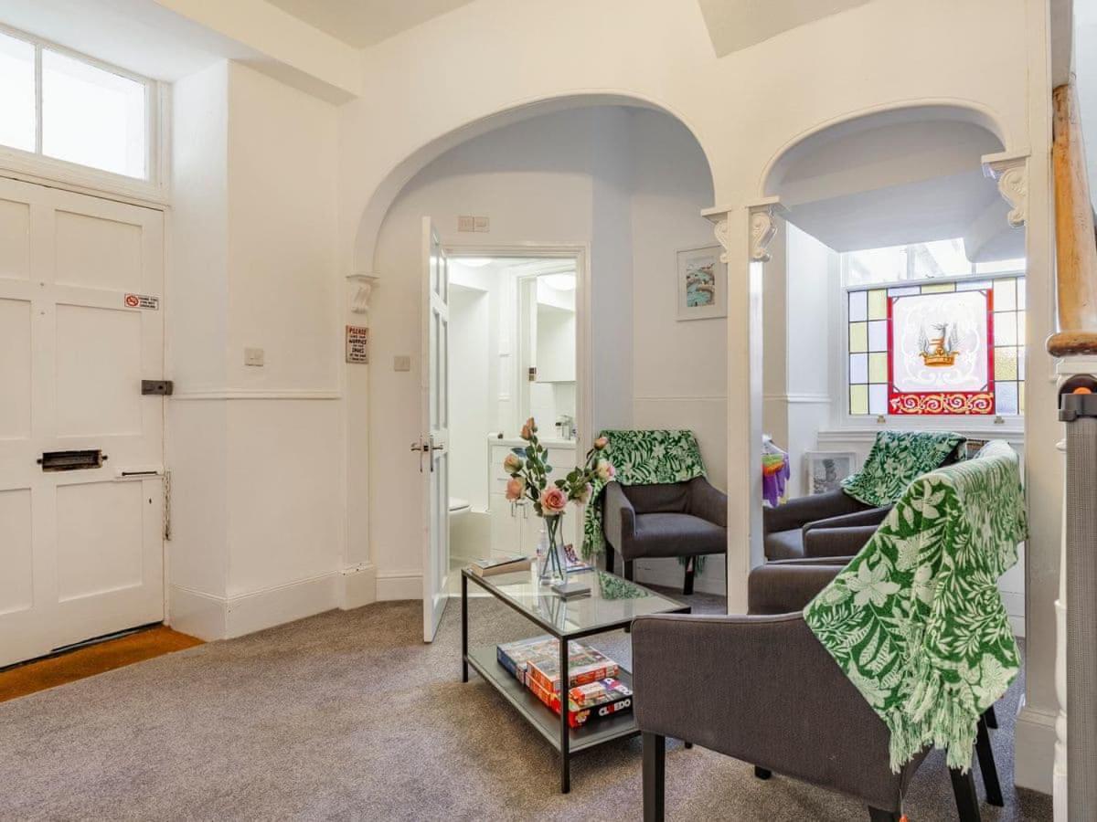 Holiday home Lovely Heather House 3 Kings 1 Double Sofa Torquay