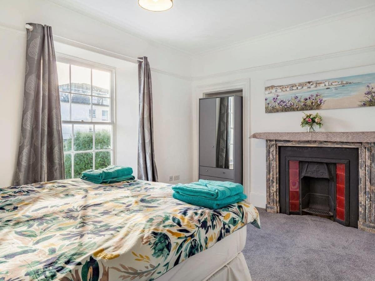 Lovely Heather House 3 Kings 1 Double Sofa