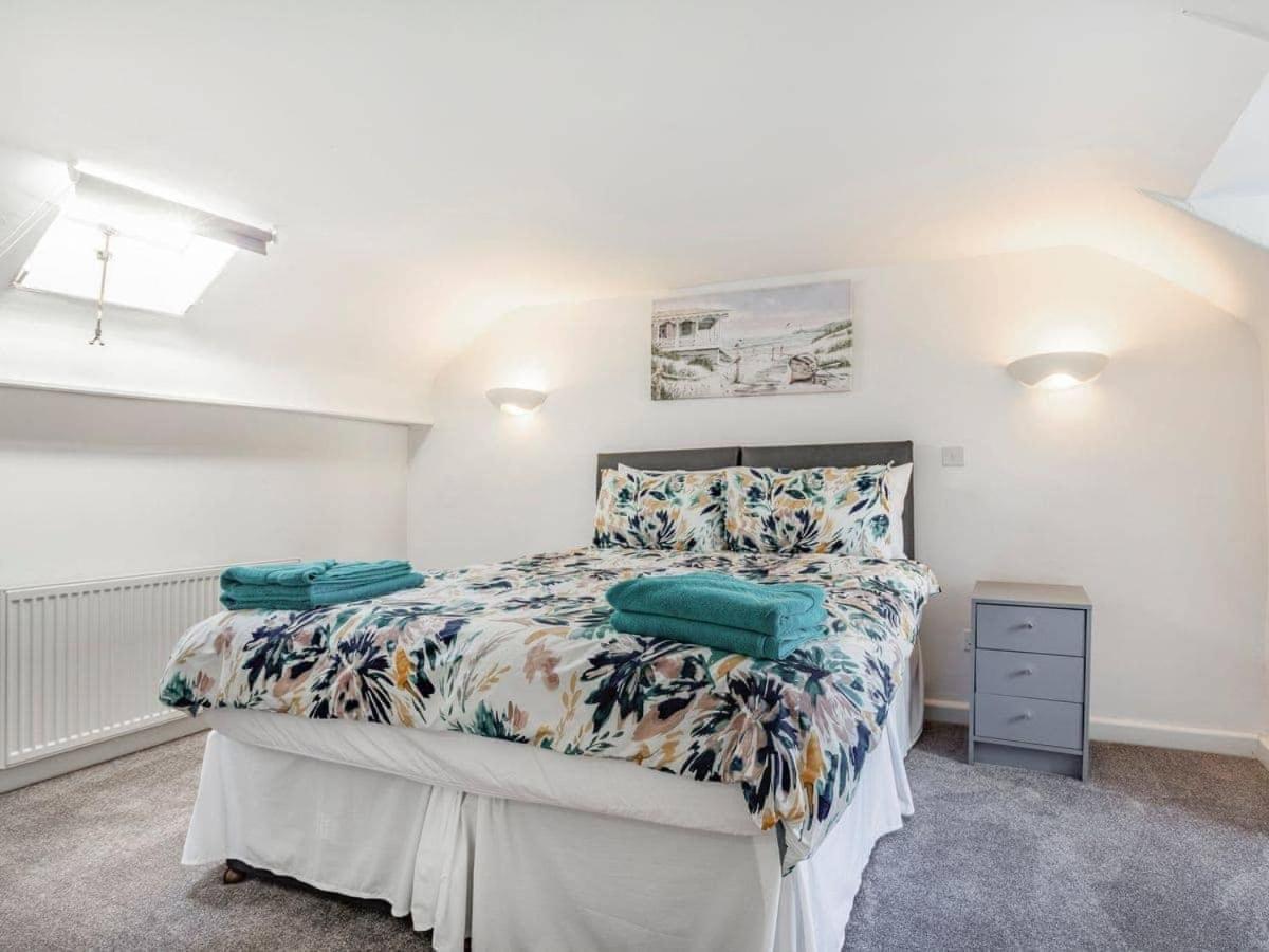 Lovely Heather House 3 Kings 1 Double Sofa Holiday home Torquay