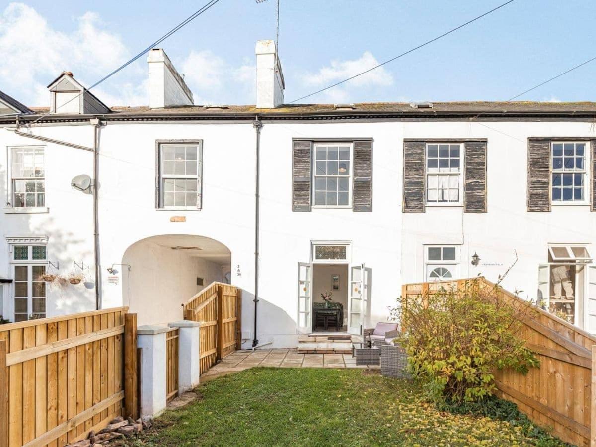 Lovely Heather House 3 Kings 1 Double Sofa Holiday home *