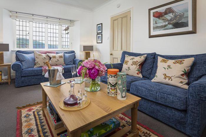 4 Bed - *