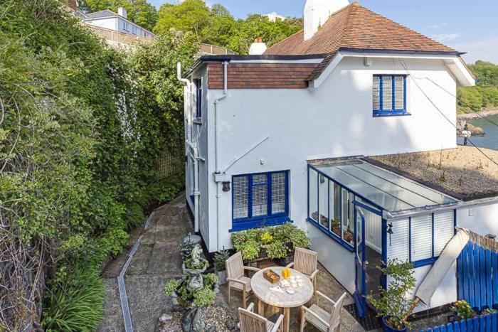 4 Bed - Holiday home Torquay