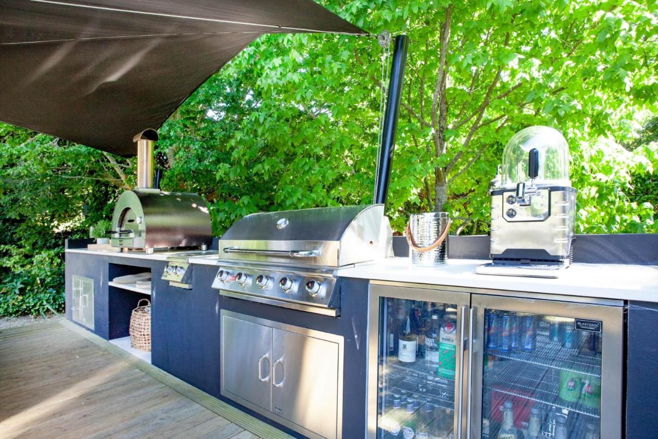 Villa St Anne's Manor - Luxury With Hot Tub Torquay