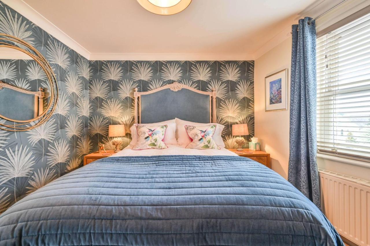 Lisburne Place - Luxury Three Bedroom Town House Holiday home