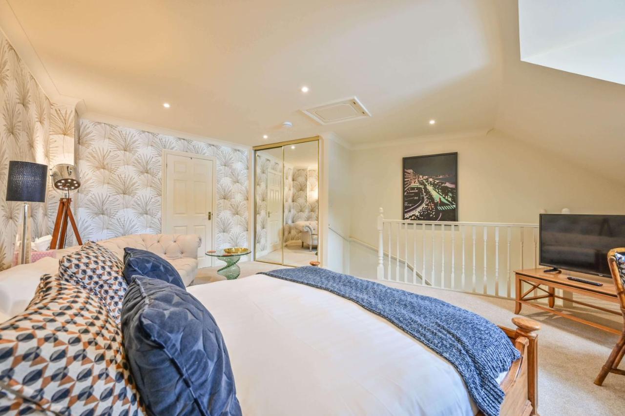 Lisburne Place - Luxury Three Bedroom Town House Holiday home Torquay
