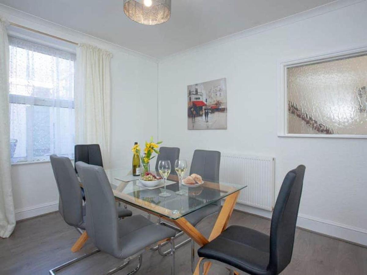 Suzie's Pad Devon Holiday home Torquay