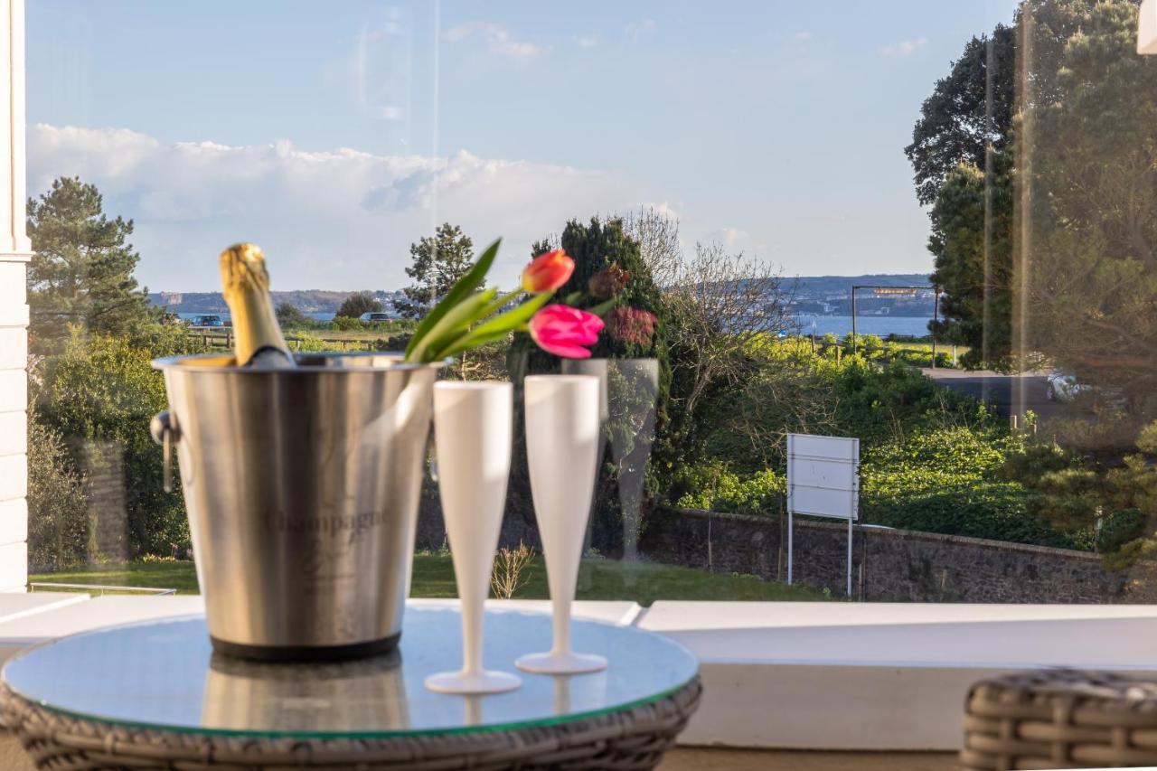 Rutland Heights: Coastal Retreat With Sea Views And Ev Charging