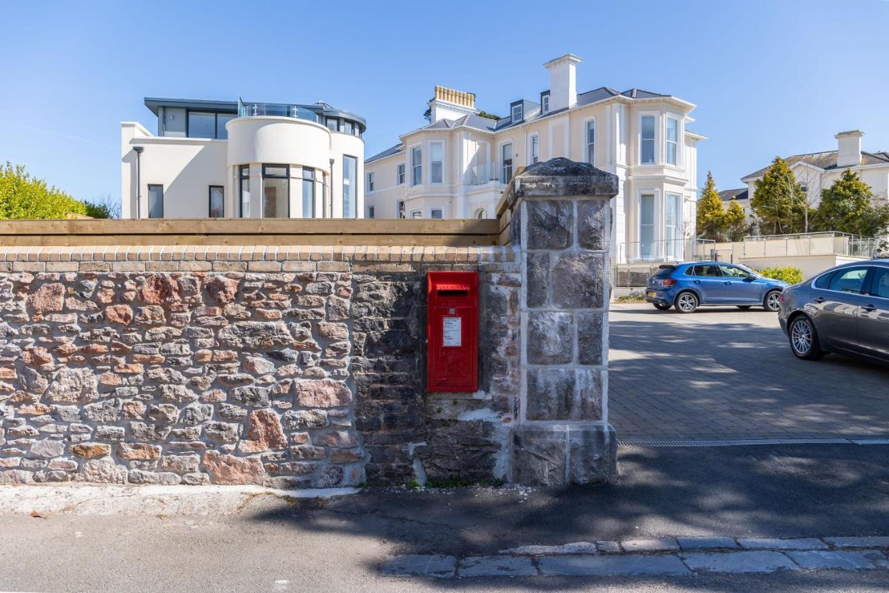 Holiday home Rutland Heights: Coastal Retreat With Sea Views And Ev Charging Torquay