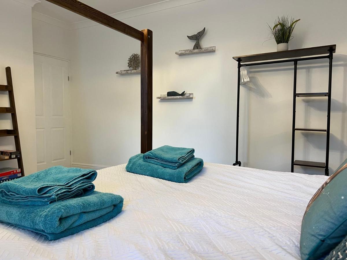 Apartment Large Three Bed Two Bathroom Flat In Torquay
