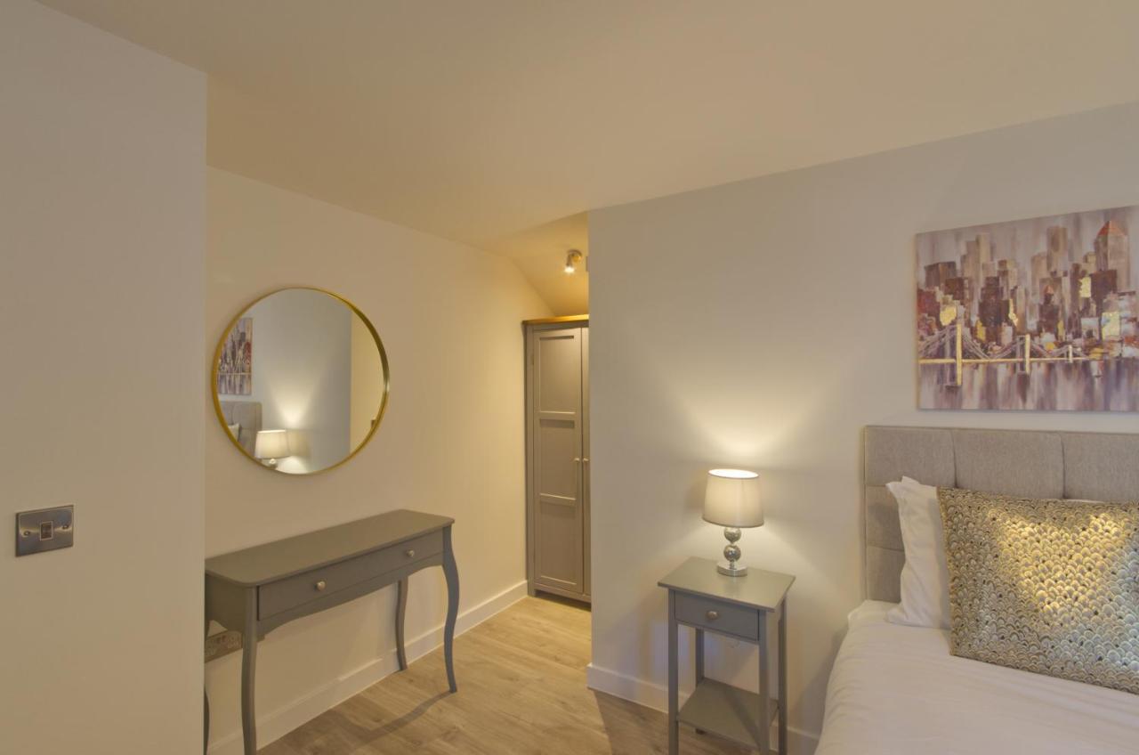 Marina Walk: Luxe Coastal Near Marina Apartment Torquay