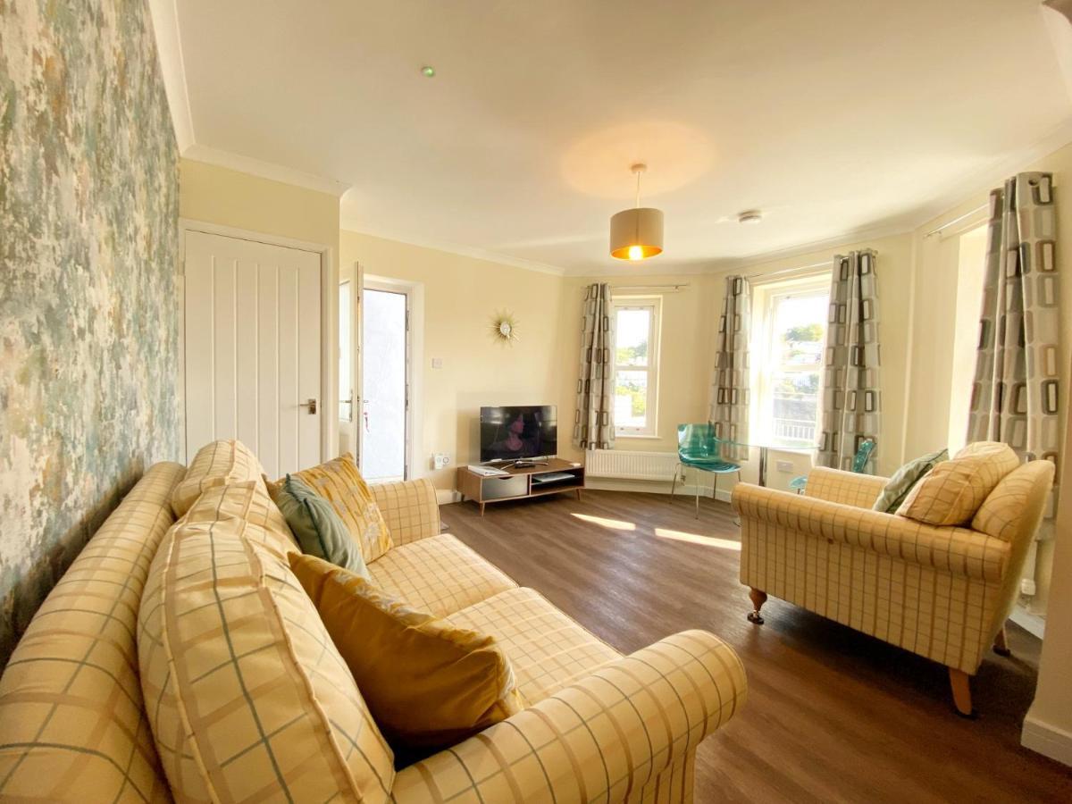 Ockendon House *