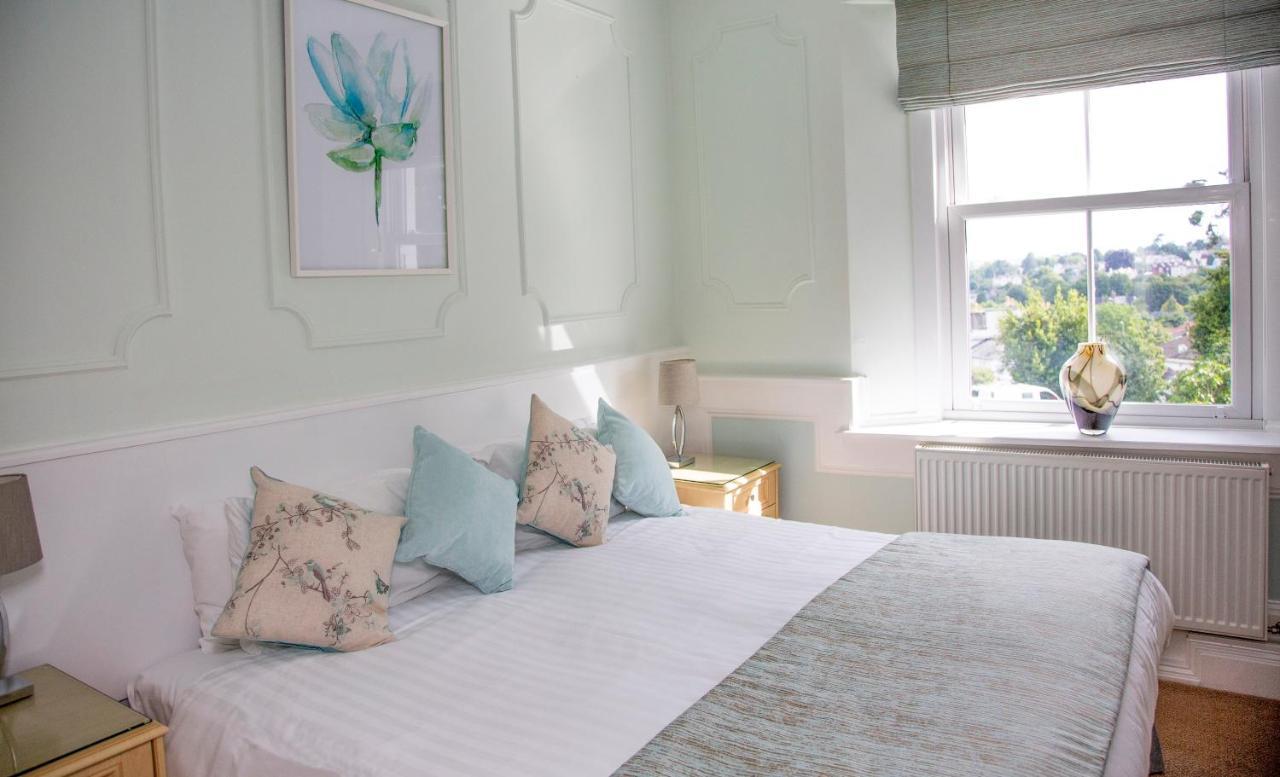 Carlton Court Bed & Breakfast