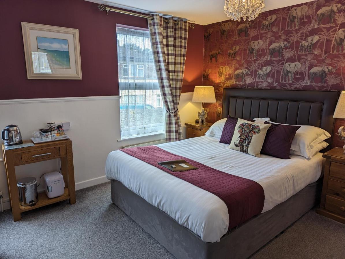 Abingdon House 4* Torquay