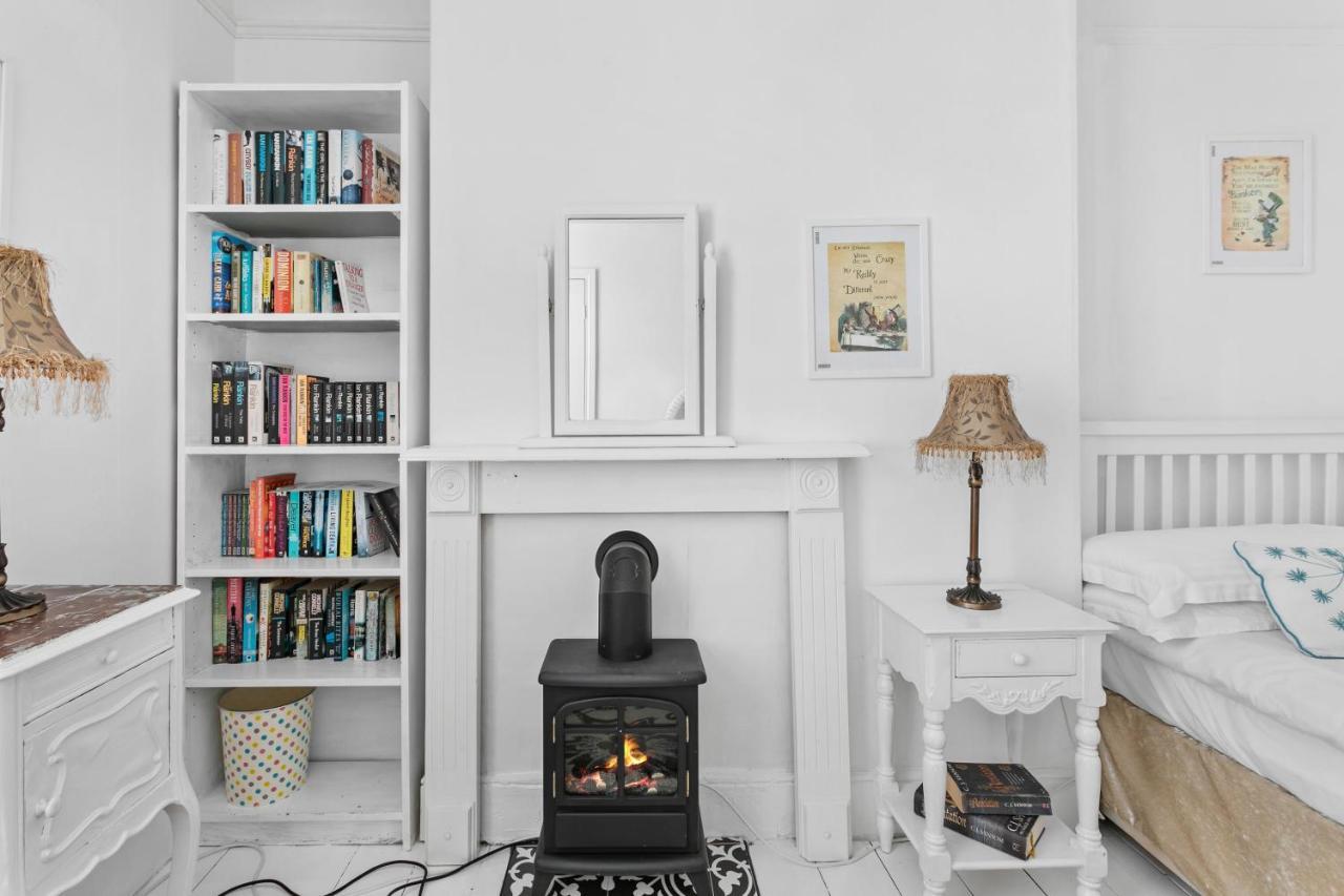 The Birches - Large Victorian Villa, Holiday home *