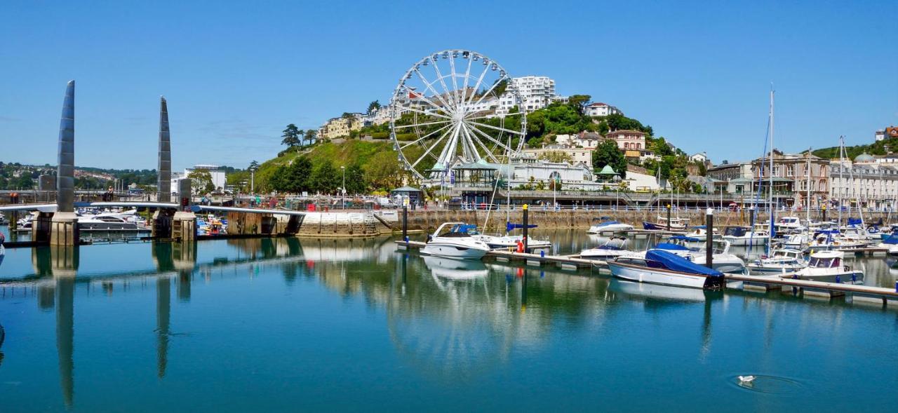 The Birches - Large Victorian Villa, Torquay