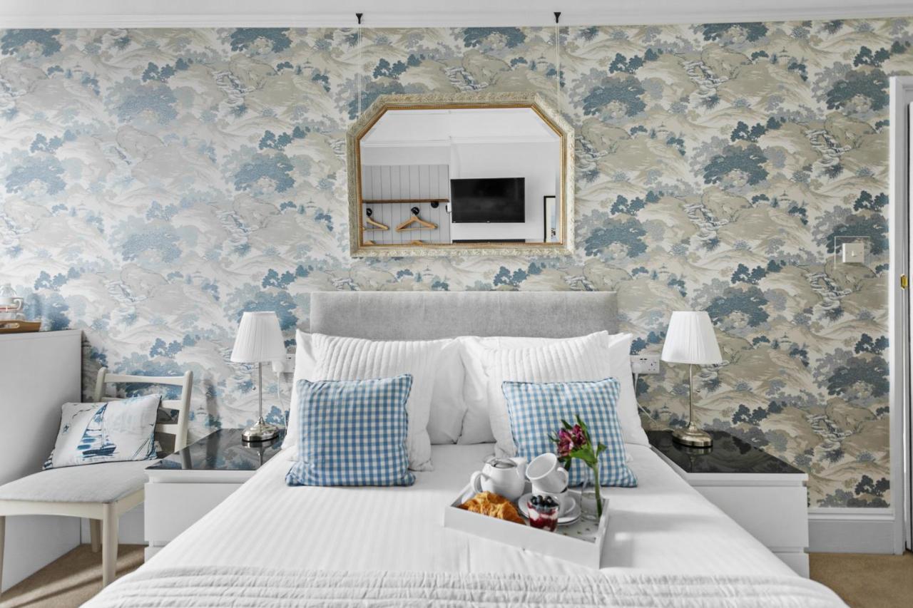 Guest house Sandway House 4*