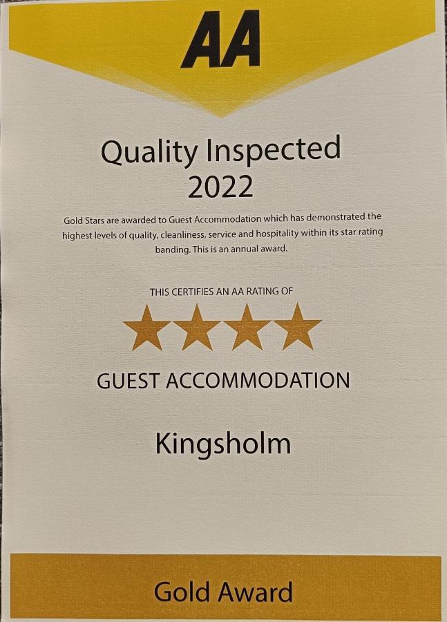 Kingsholm * Torquay
