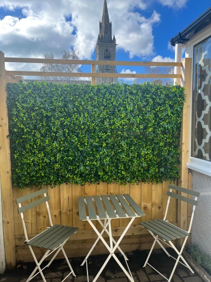St Annex, Boutique Holiday For 2 People In - With Private Hot Tub! *