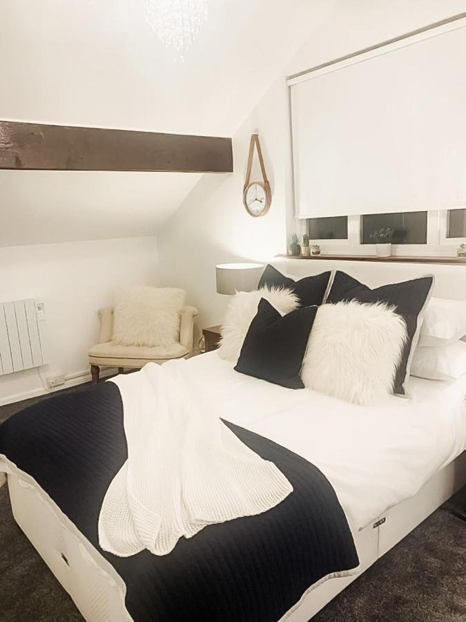 Amaso - Stylish & Cosy 1 Bedroom Flat Apartment *